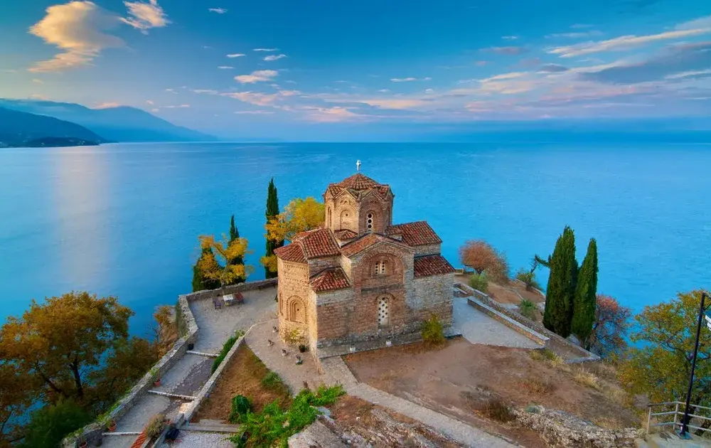 Macedonia jezioro Ochrydzkie - tajemnice i atrakcje, które musisz poznać
