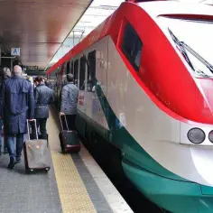 Jak dojechać na lotnisko Fiumicino - tanio i szybko bez stresu
