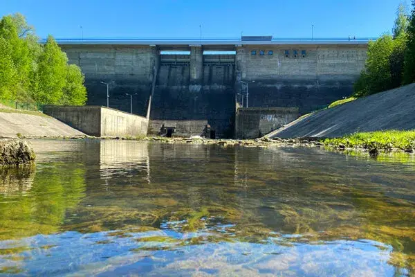 Jezioro Sieniawskie: Tajemnice, atrakcje i niezapomniane wrażenia